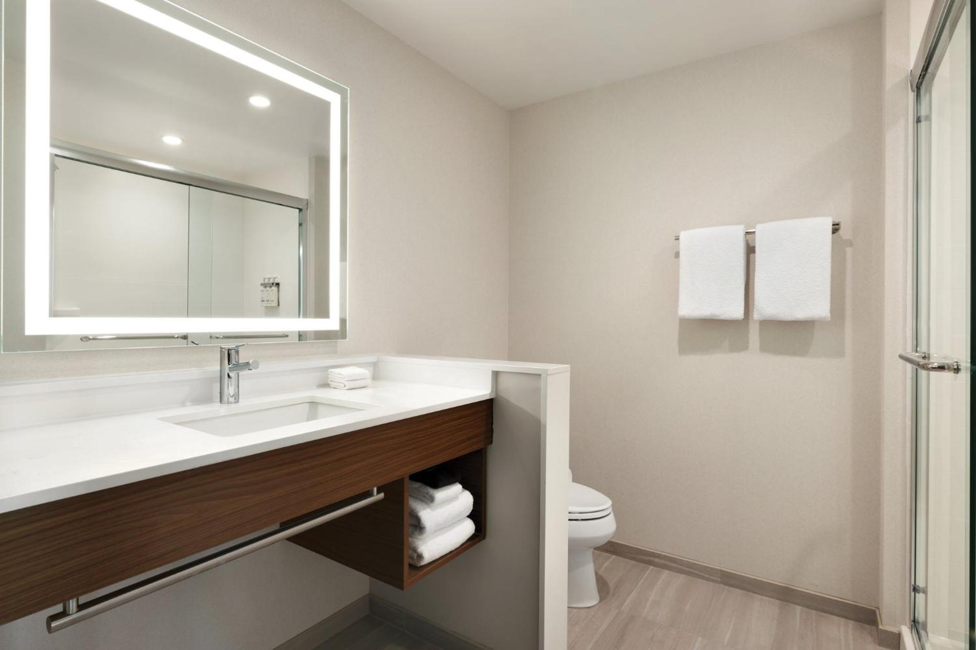 Holiday Inn Express Cape Canaveral By Ihg Exterior foto